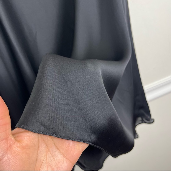 Giorgio Armani Borgo 21 S.P.A Knee Length Black Circle Skirt 100% Silk Size 40 - Picture 3 of 13